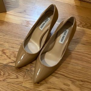Brand new NWT Luiza Steve Madden heels
